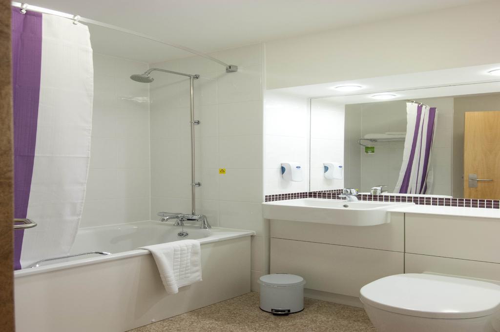 Premier Inn Norwich - Broadlands Park Thorpe St Andrew Buitenkant foto