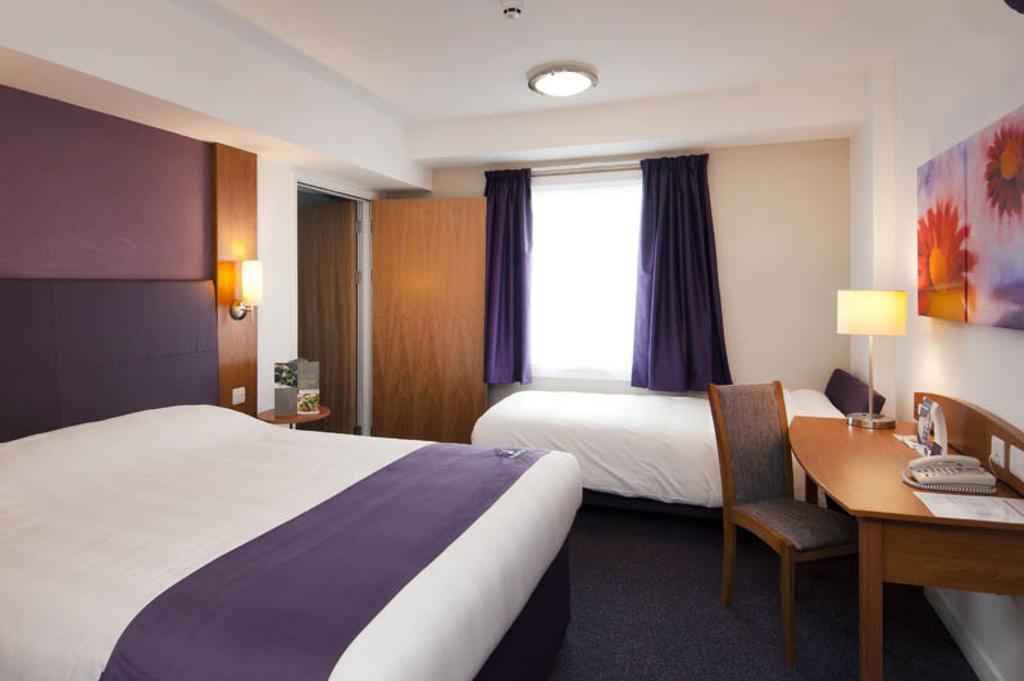 Premier Inn Norwich - Broadlands Park Kamer foto